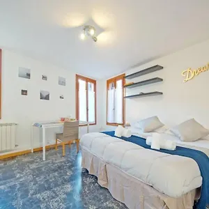 410 San Polo Roky Wifi Center City Apartament